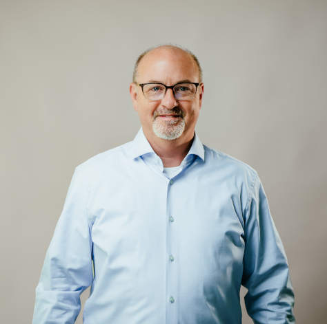 cplace ernennt Doug Surrett zum CEO
